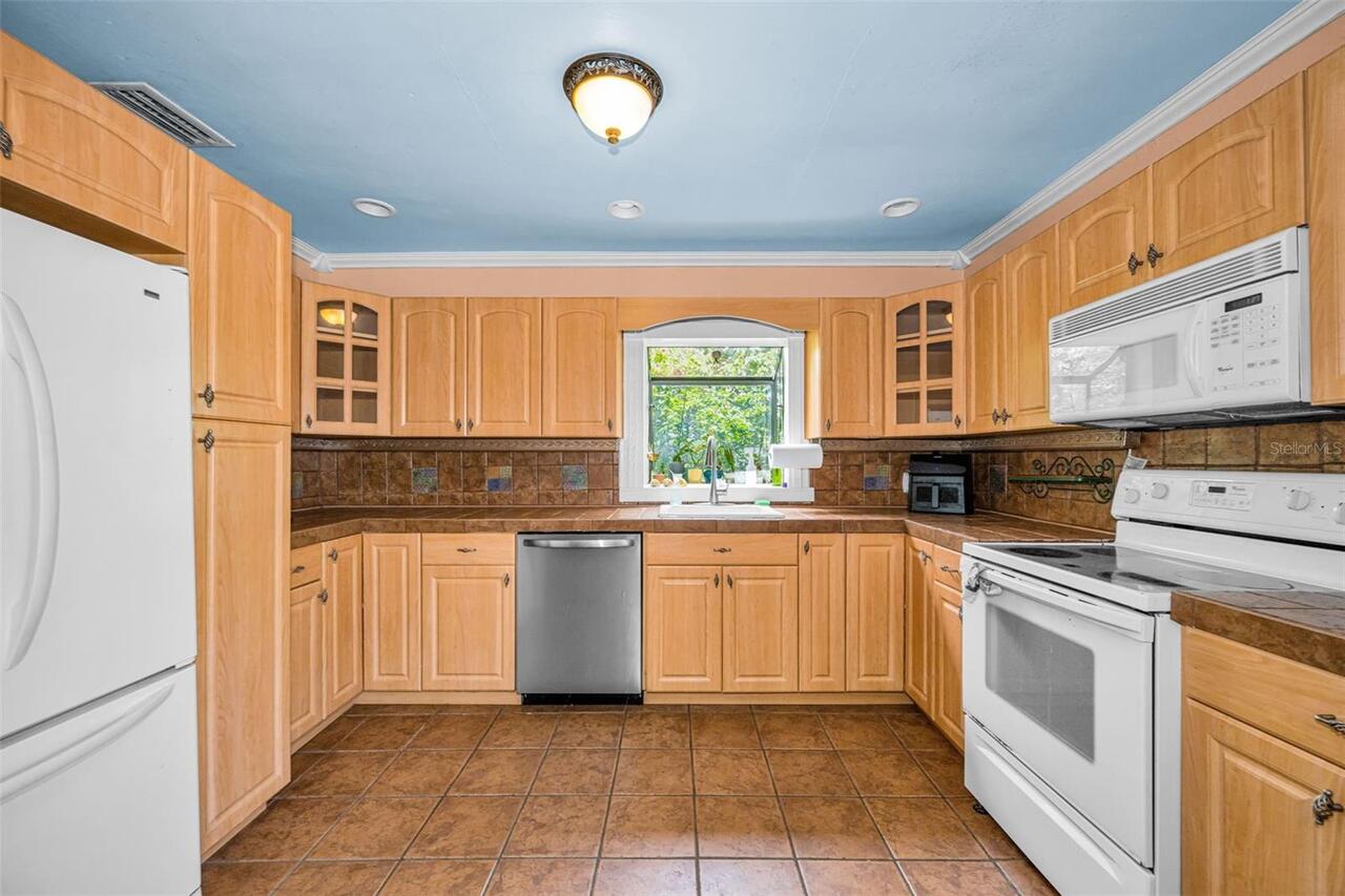 Listing Photo 13