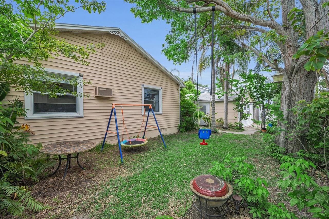 Listing Photo 43