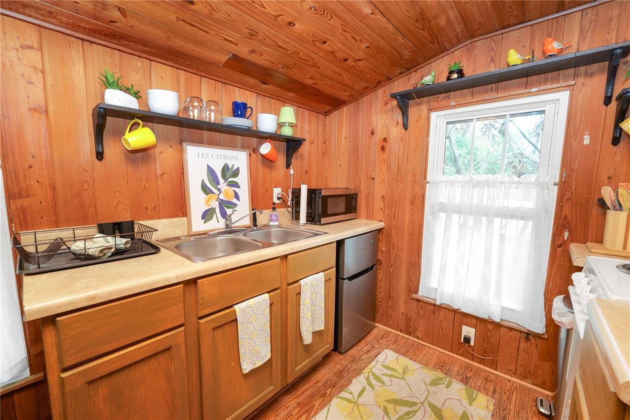Listing Photo 7