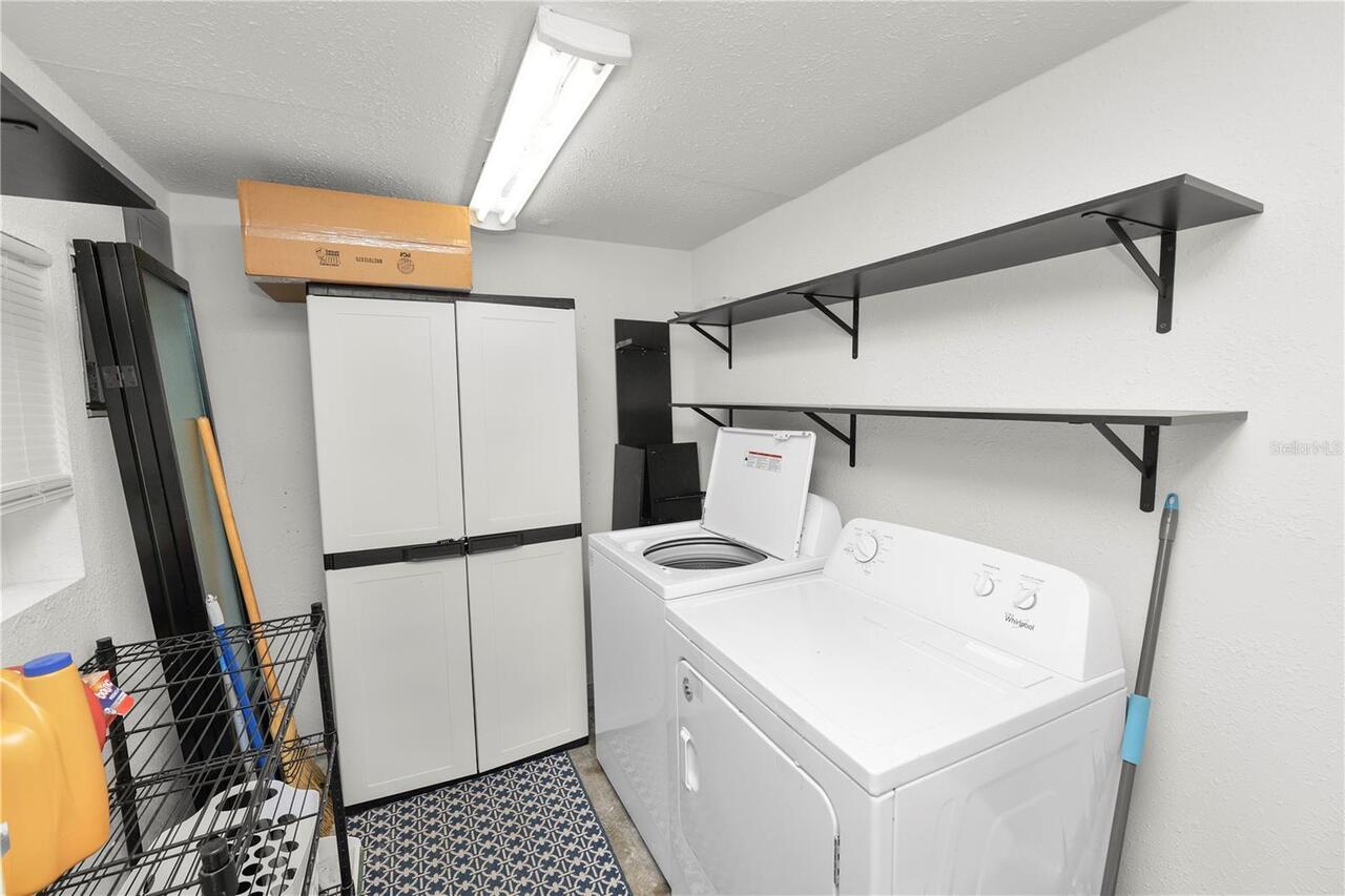 Listing Photo 11