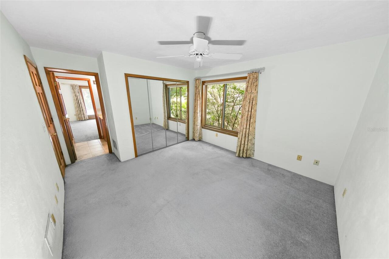 Listing Photo 24