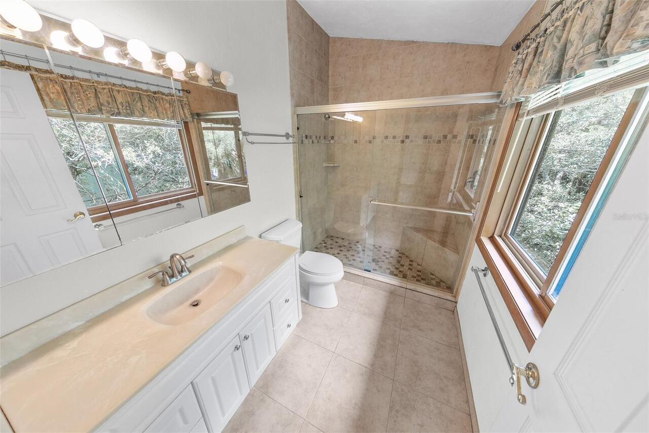 Listing Photo 42