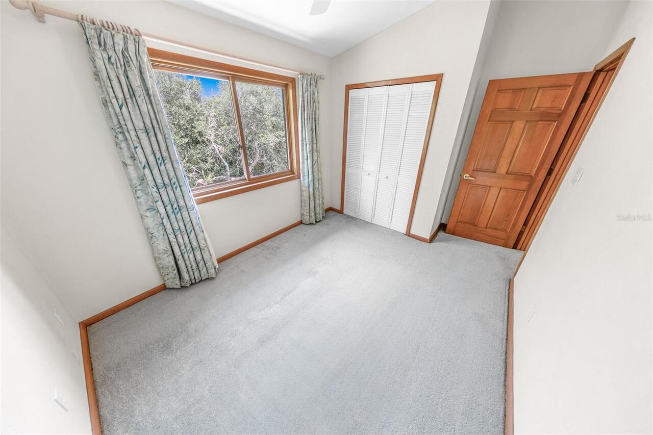 Listing Photo 47