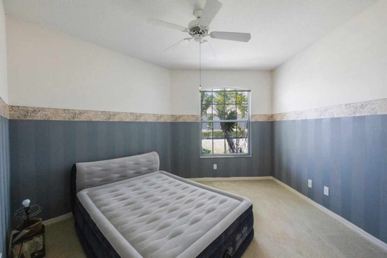 Listing Photo 24