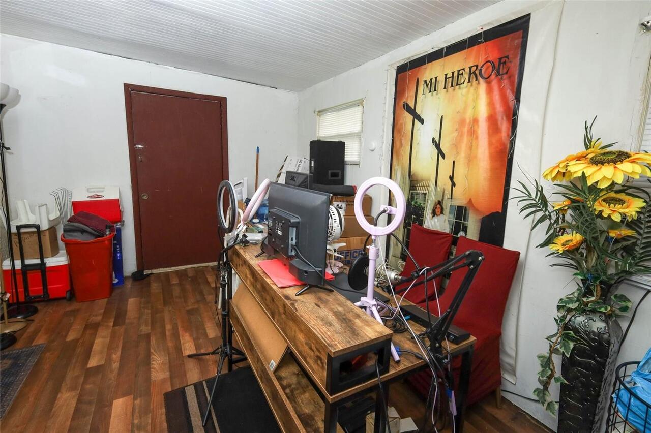 Listing Photo 24