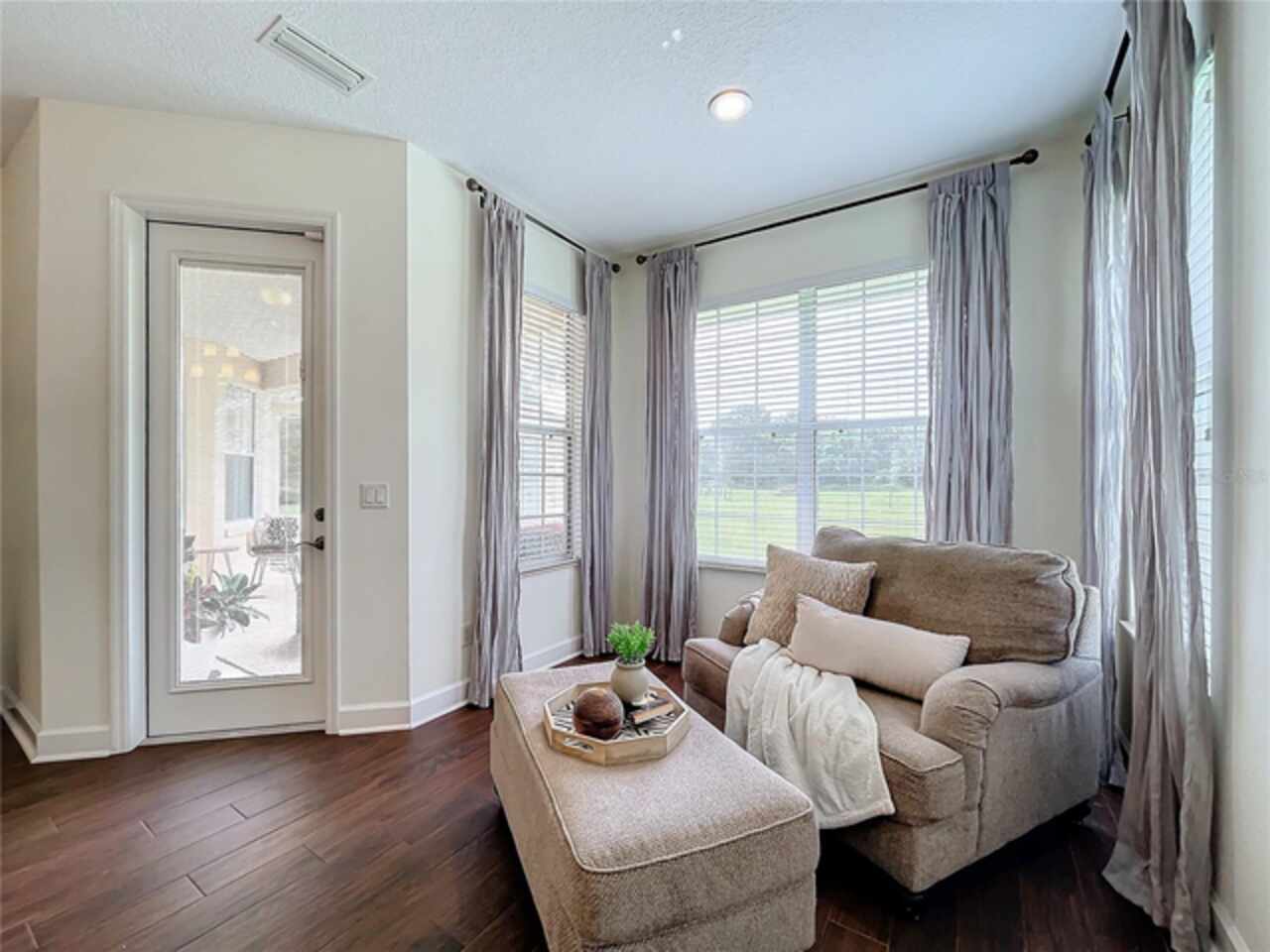 Listing Photo 32