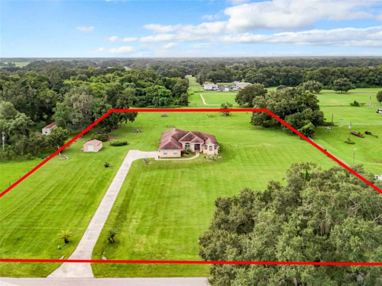 Bushnell Real Estate