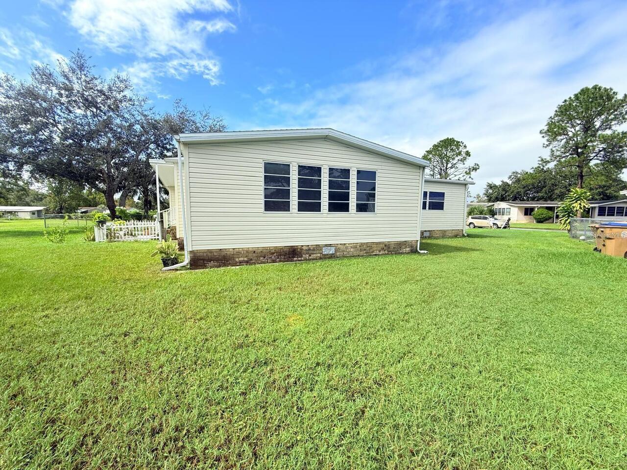 Listing Photo 5