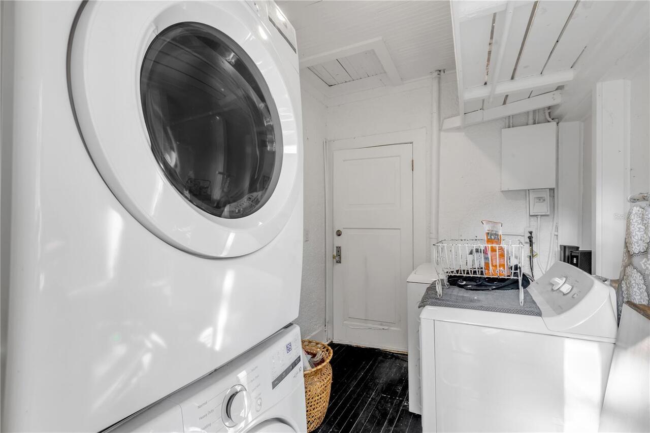 Listing Photo 17