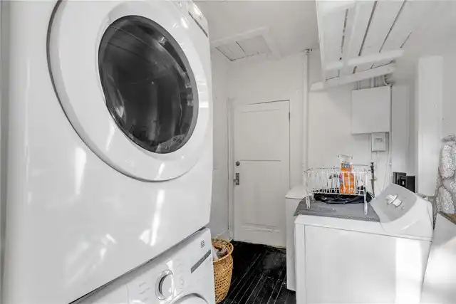 Listing Photo 17