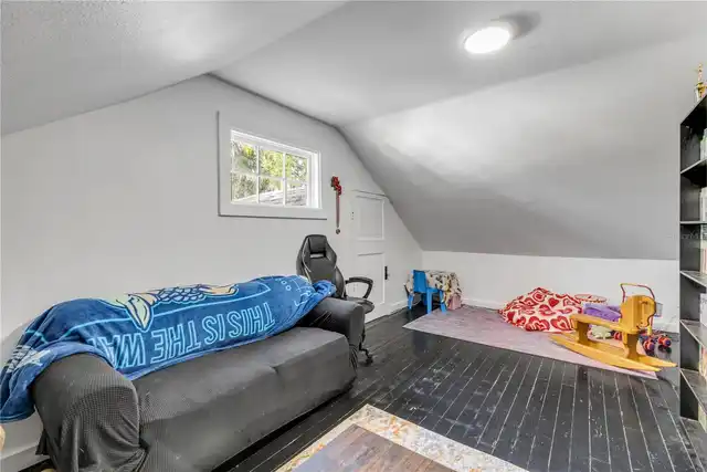 Listing Photo 26