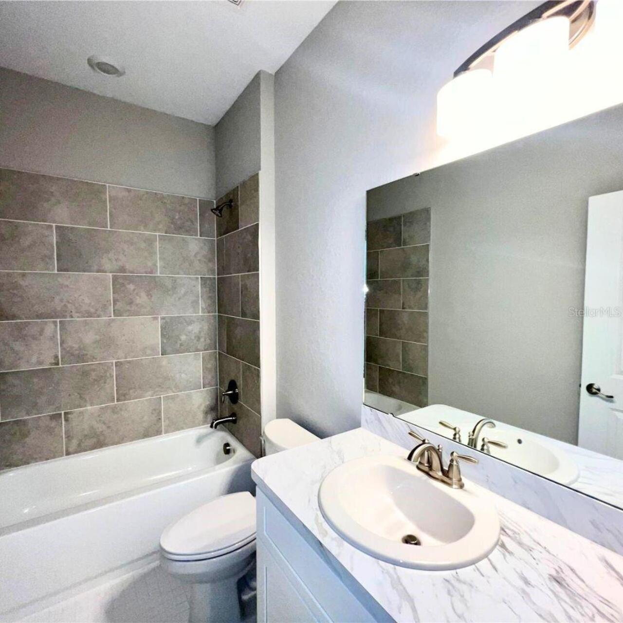 Listing Photo 7