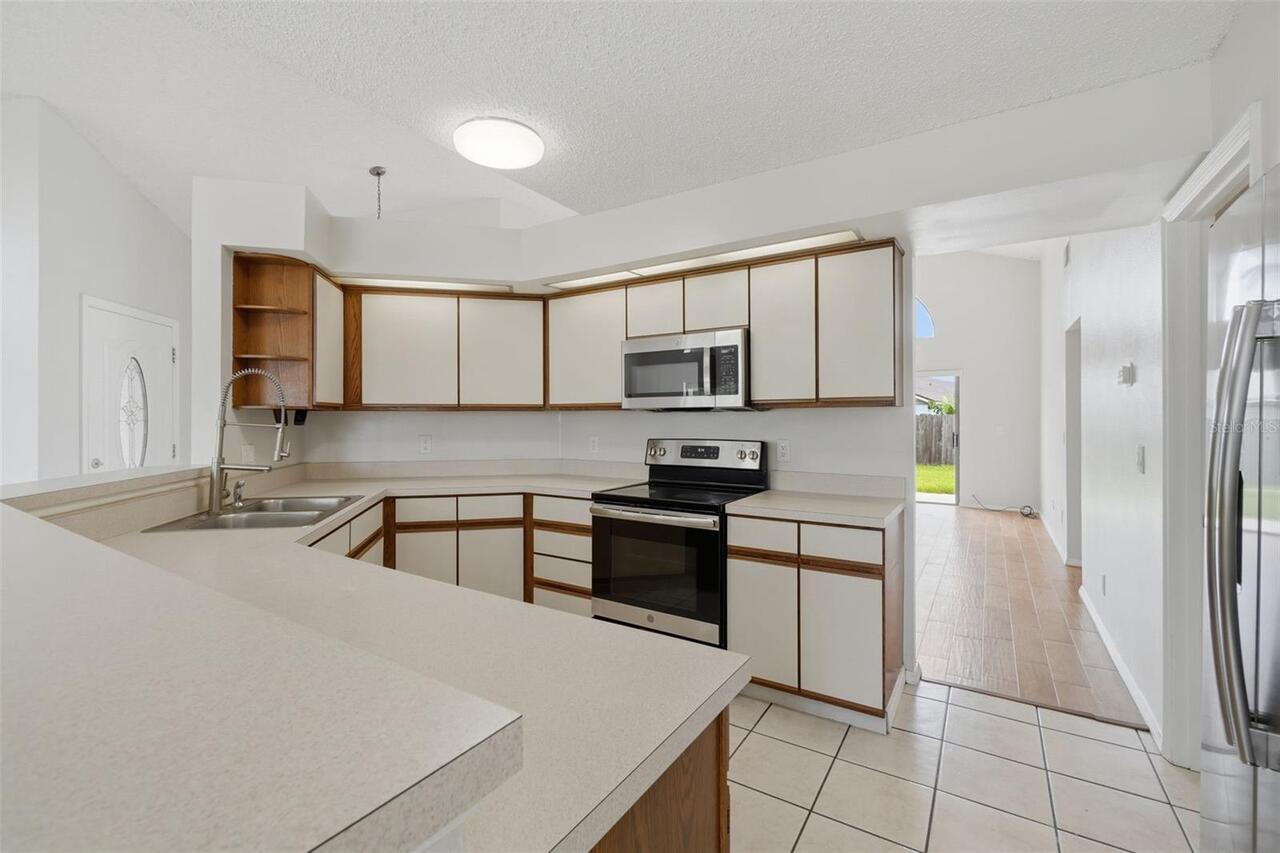 Listing Photo 18