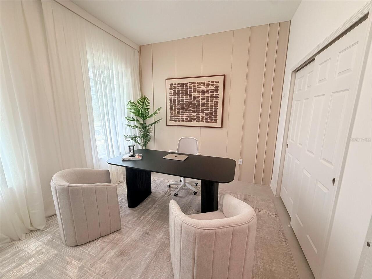 Listing Photo 10