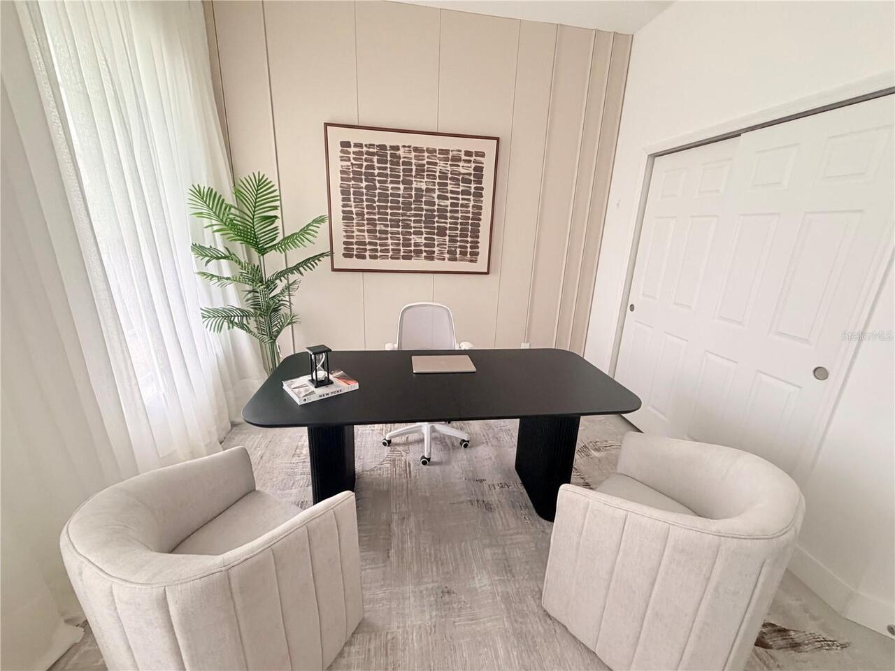 Listing Photo 11