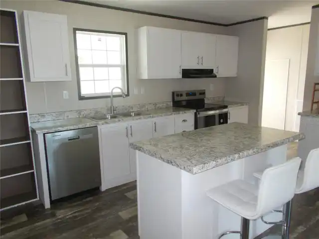 Listing Photo 5