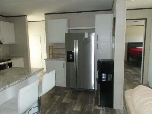 Listing Photo 7