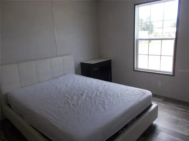 Listing Photo 28