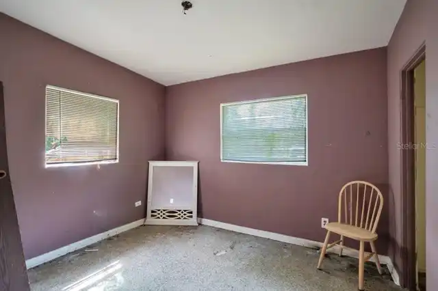 Listing Photo 16