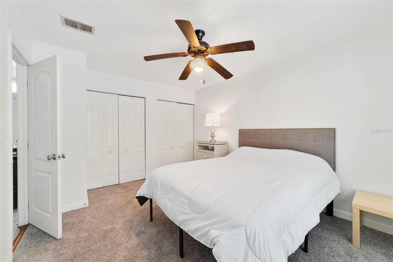 Listing Photo 9