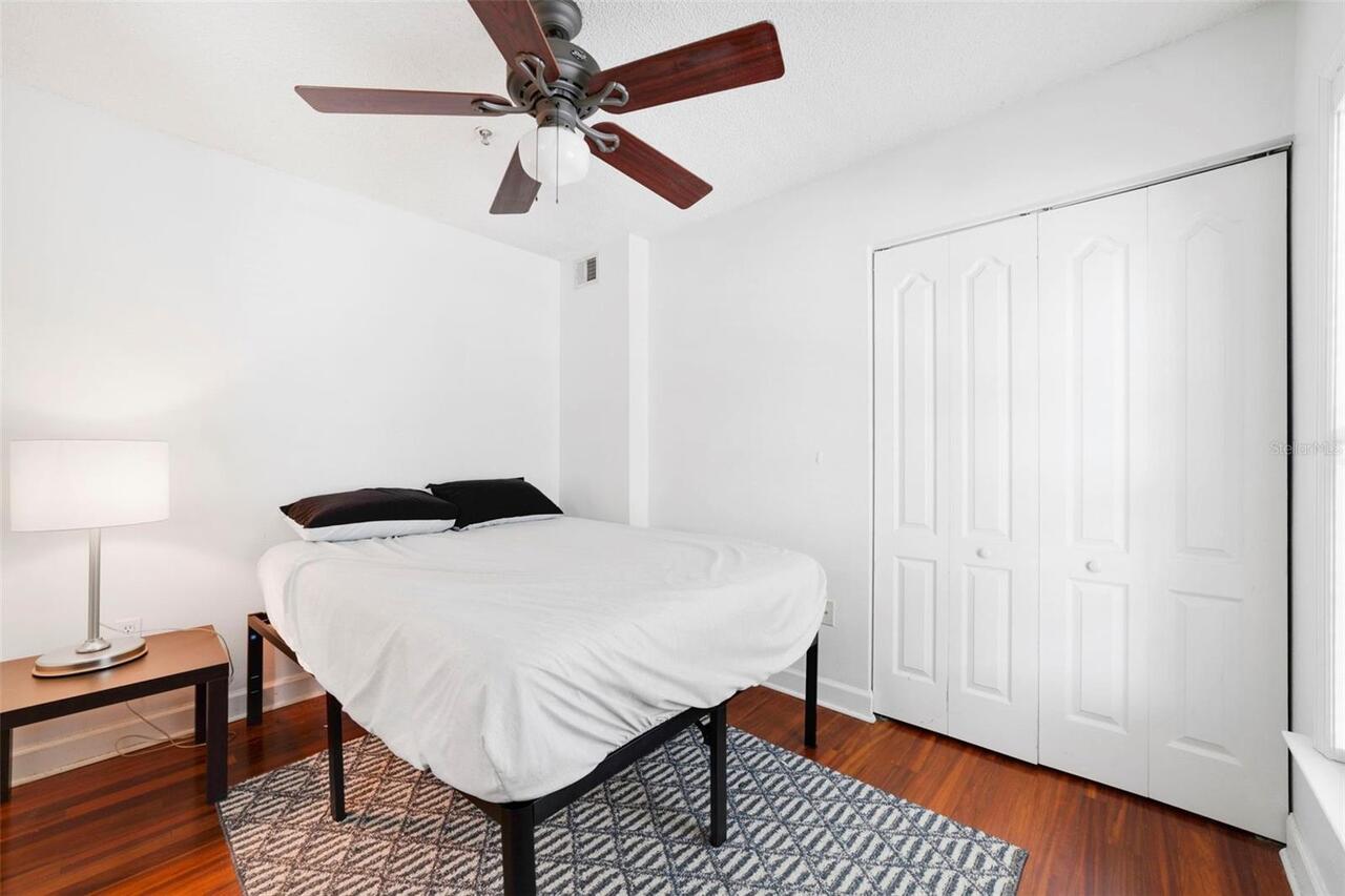 Listing Photo 14