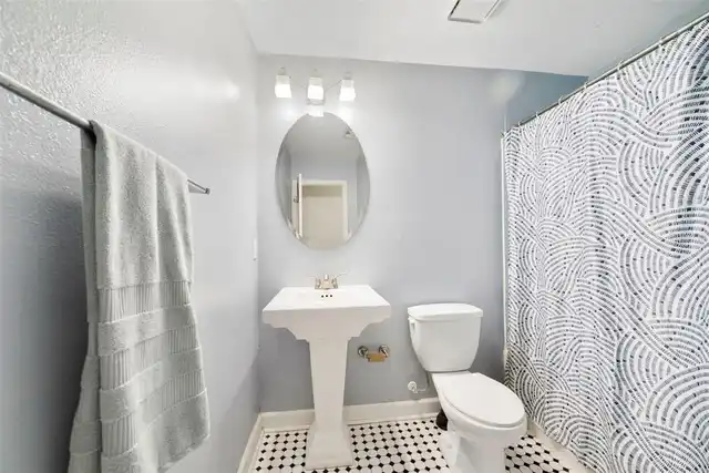 Listing Photo 15
