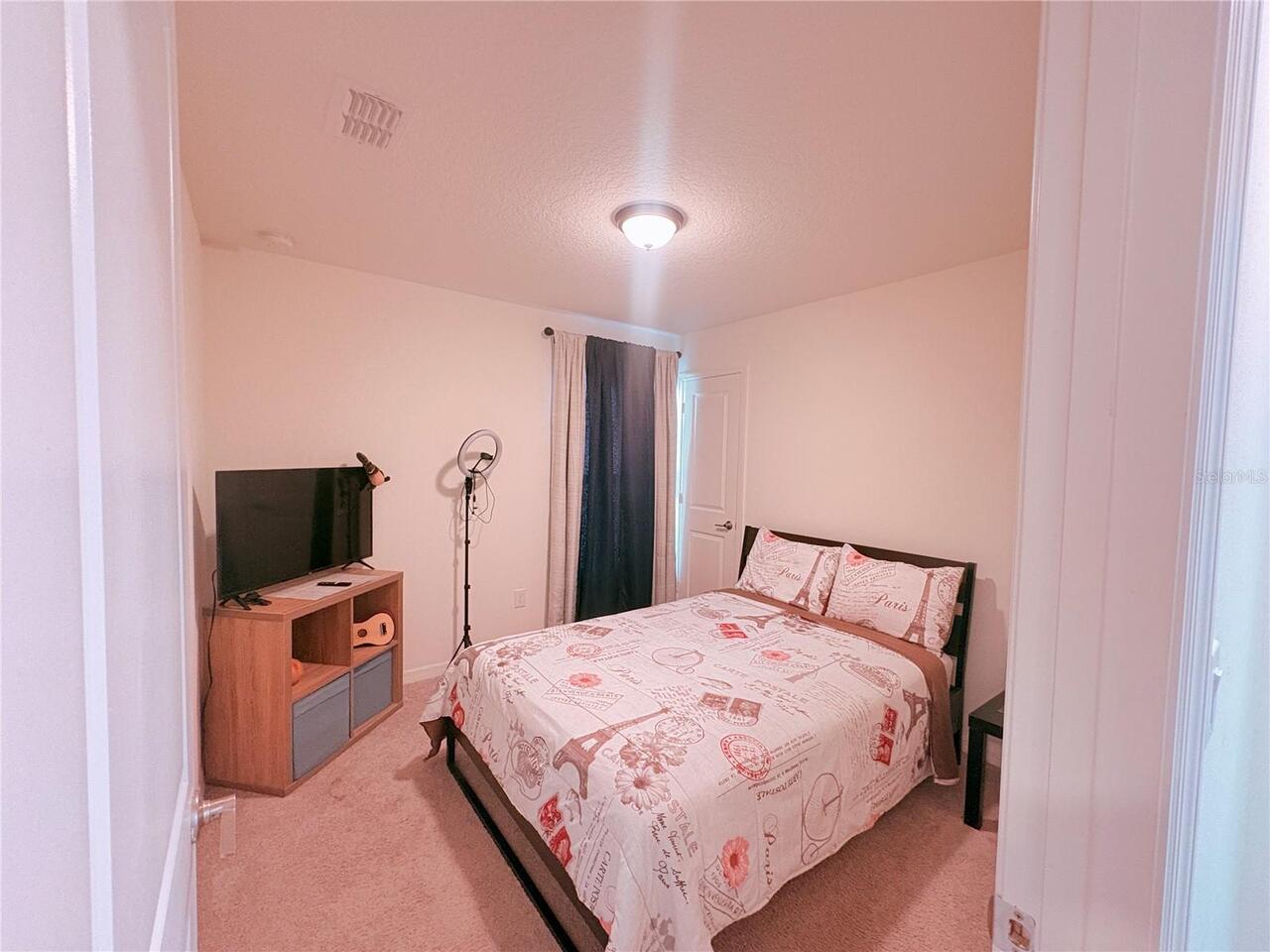 Listing Photo 23