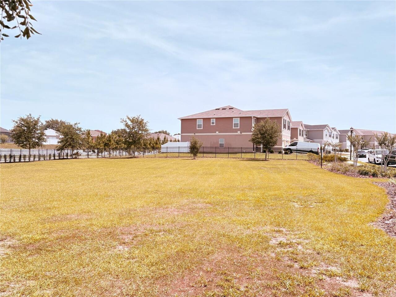 Listing Photo 38