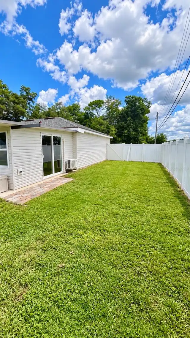 Listing Photo 15