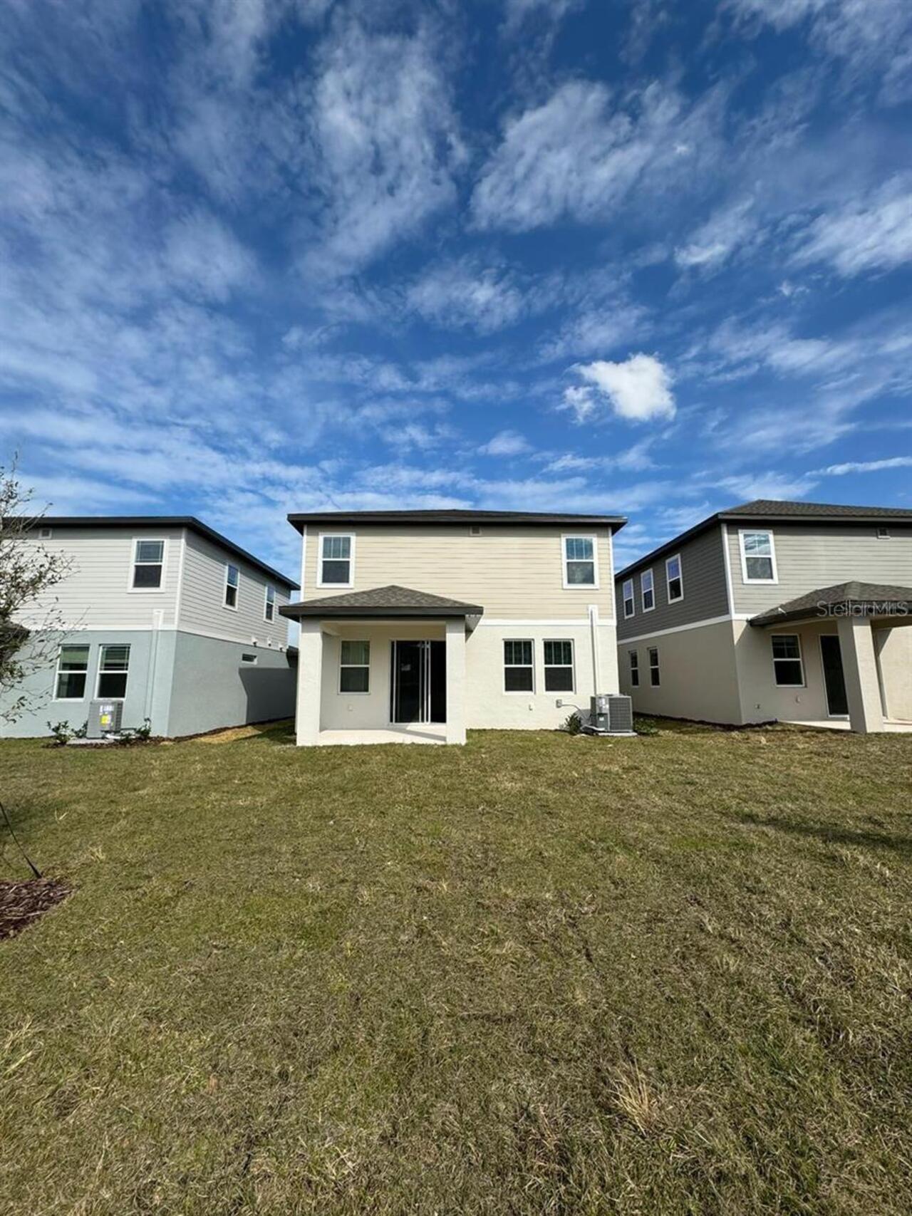 Listing Photo 11