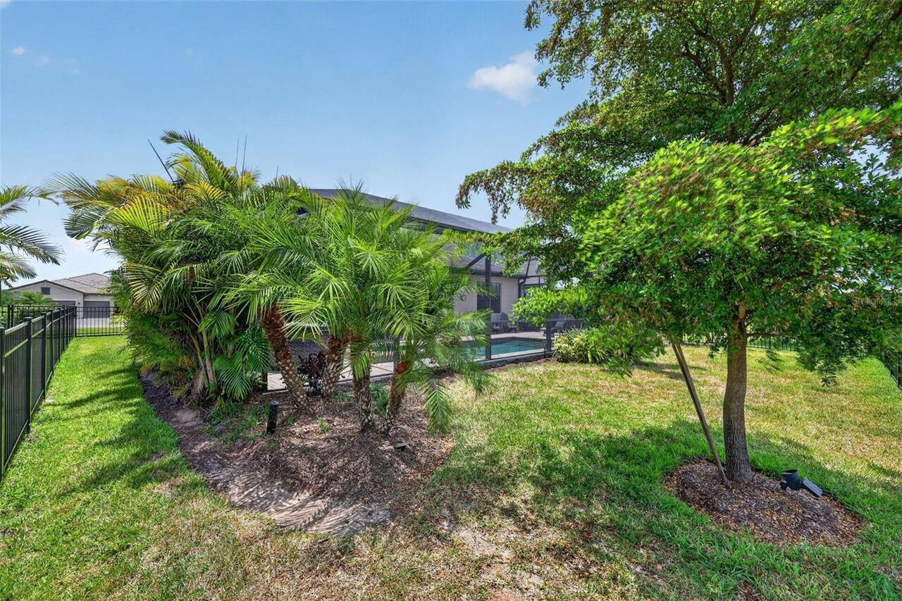 Listing Photo 43