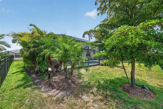 Listing Photo 43