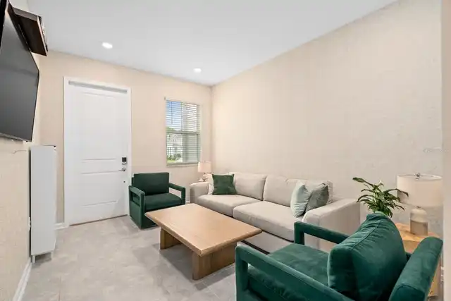 Listing Photo 43