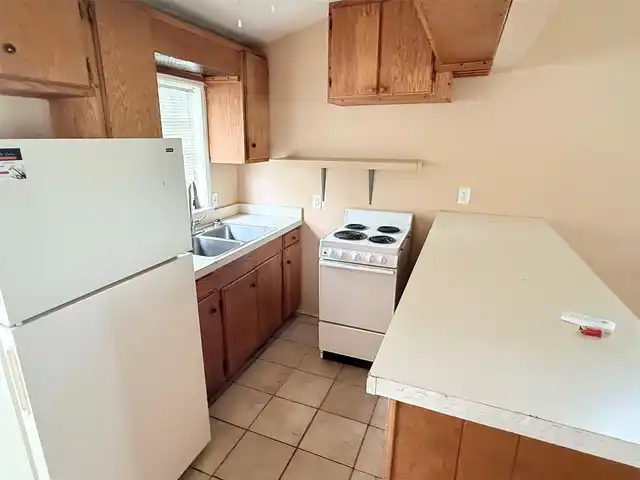 Listing Photo 6