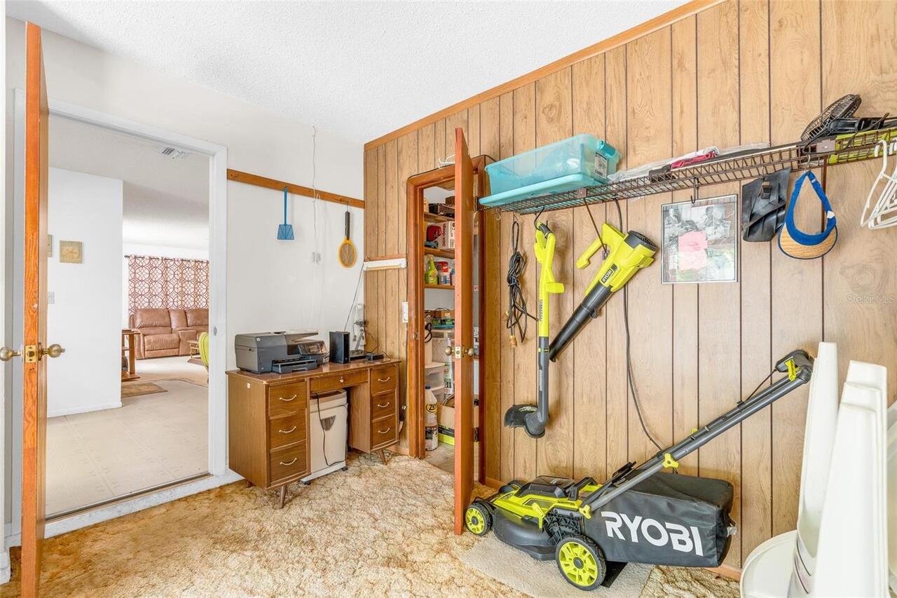 Listing Photo 16