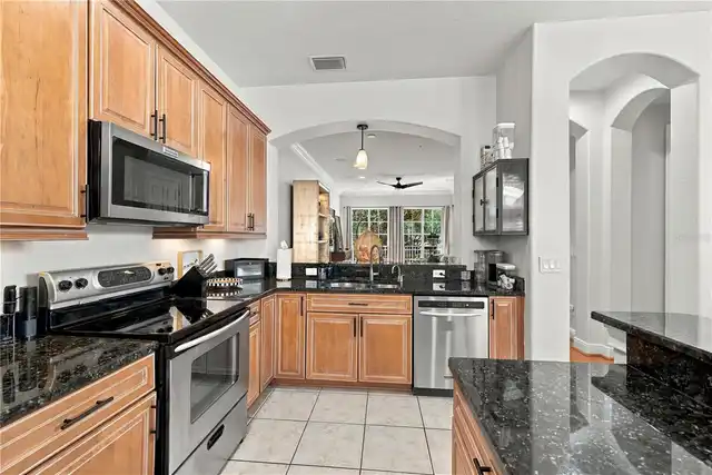 Listing Photo 15