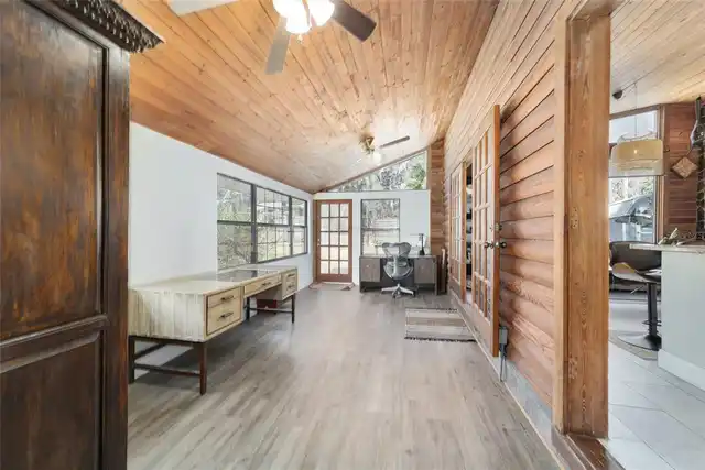 Listing Photo 19