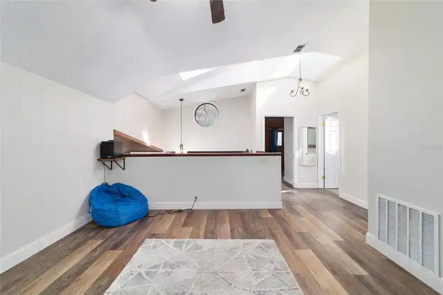 Listing Photo 29