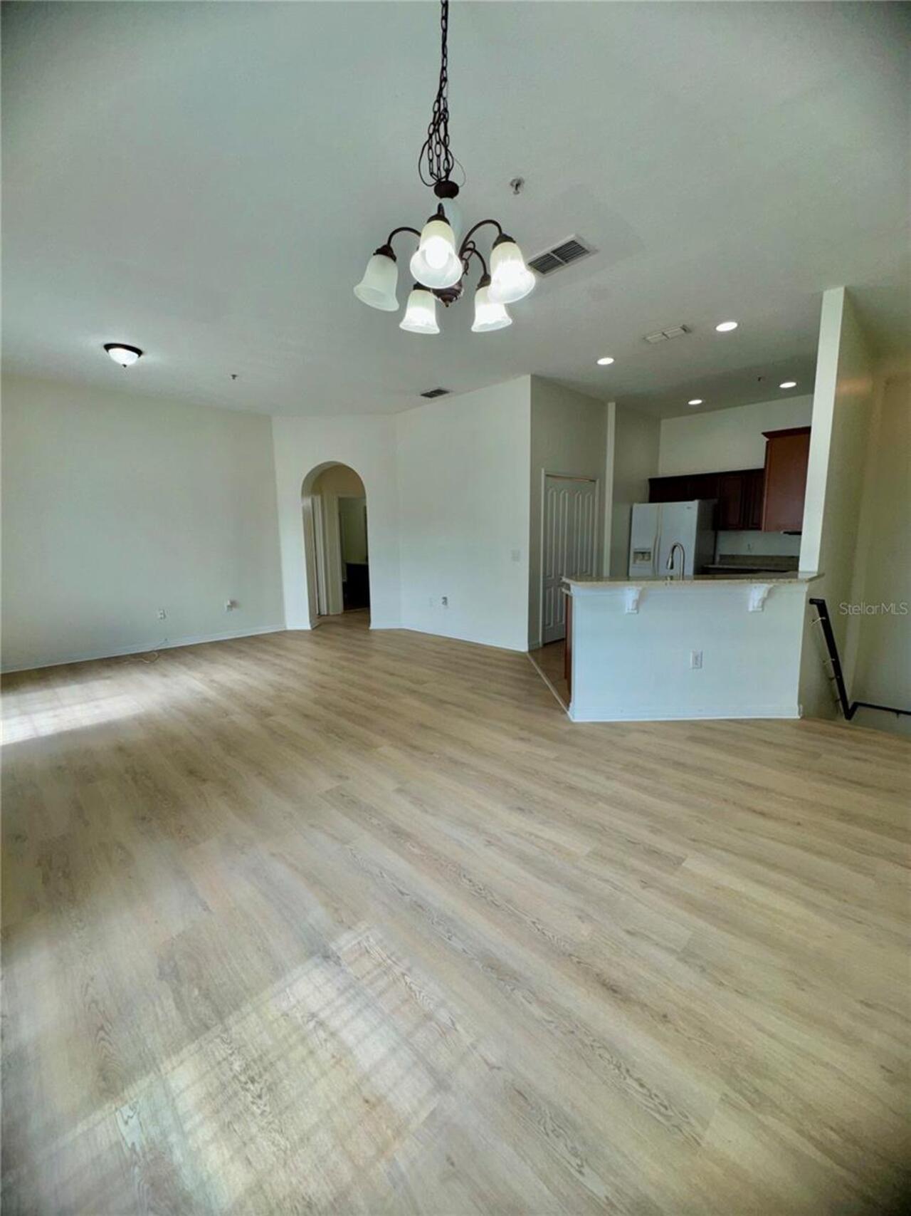 Listing Photo 34