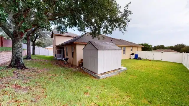 Listing Photo 15