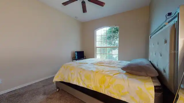 Listing Photo 17