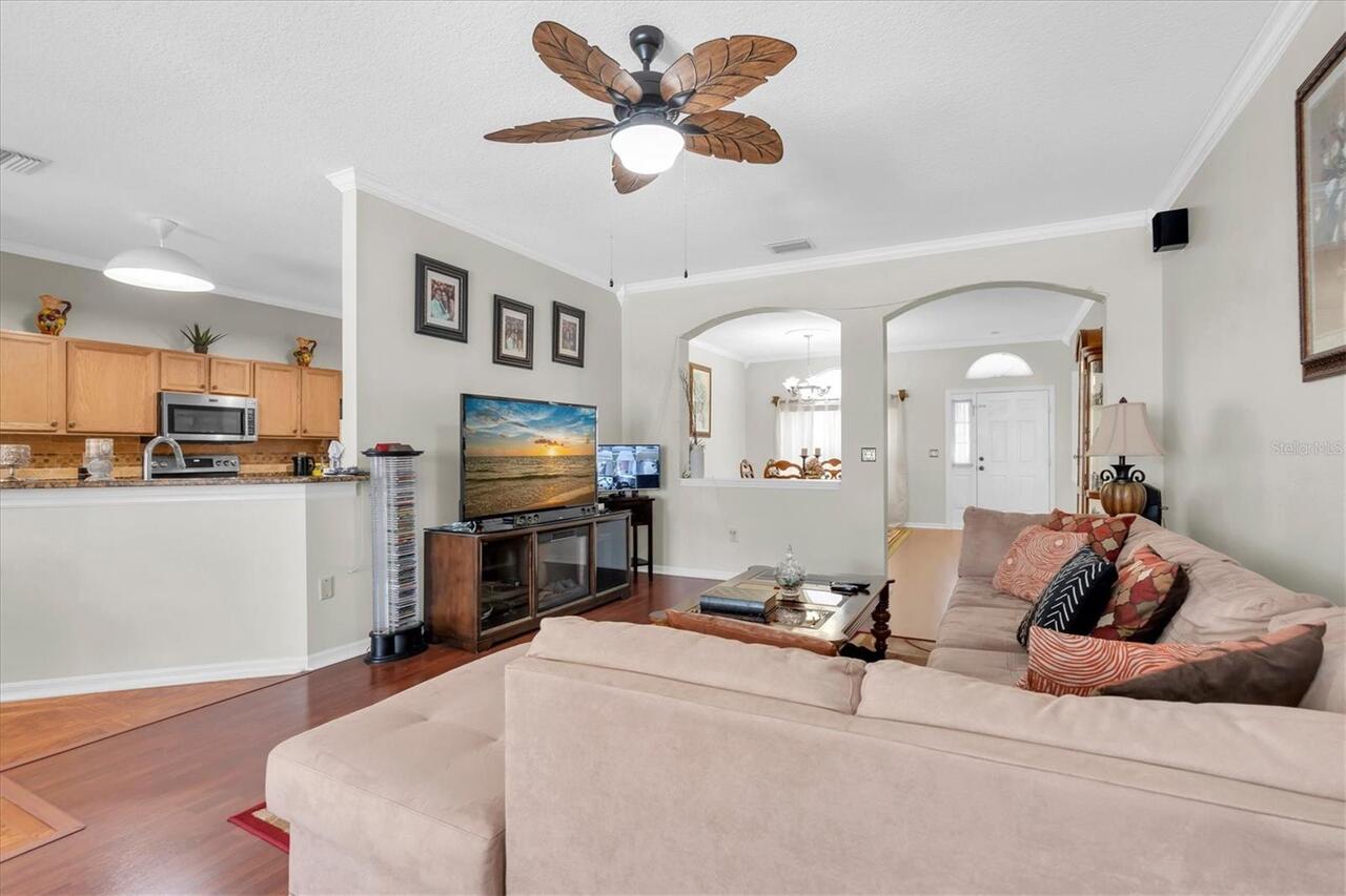 Listing Photo 7