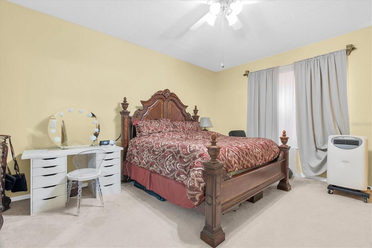 Listing Photo 18