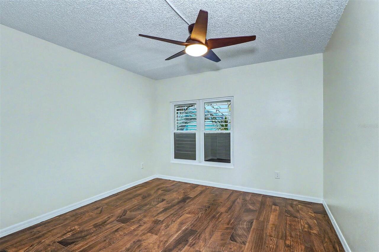 Listing Photo 33