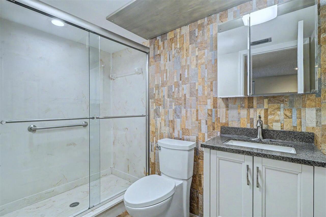 Listing Photo 35