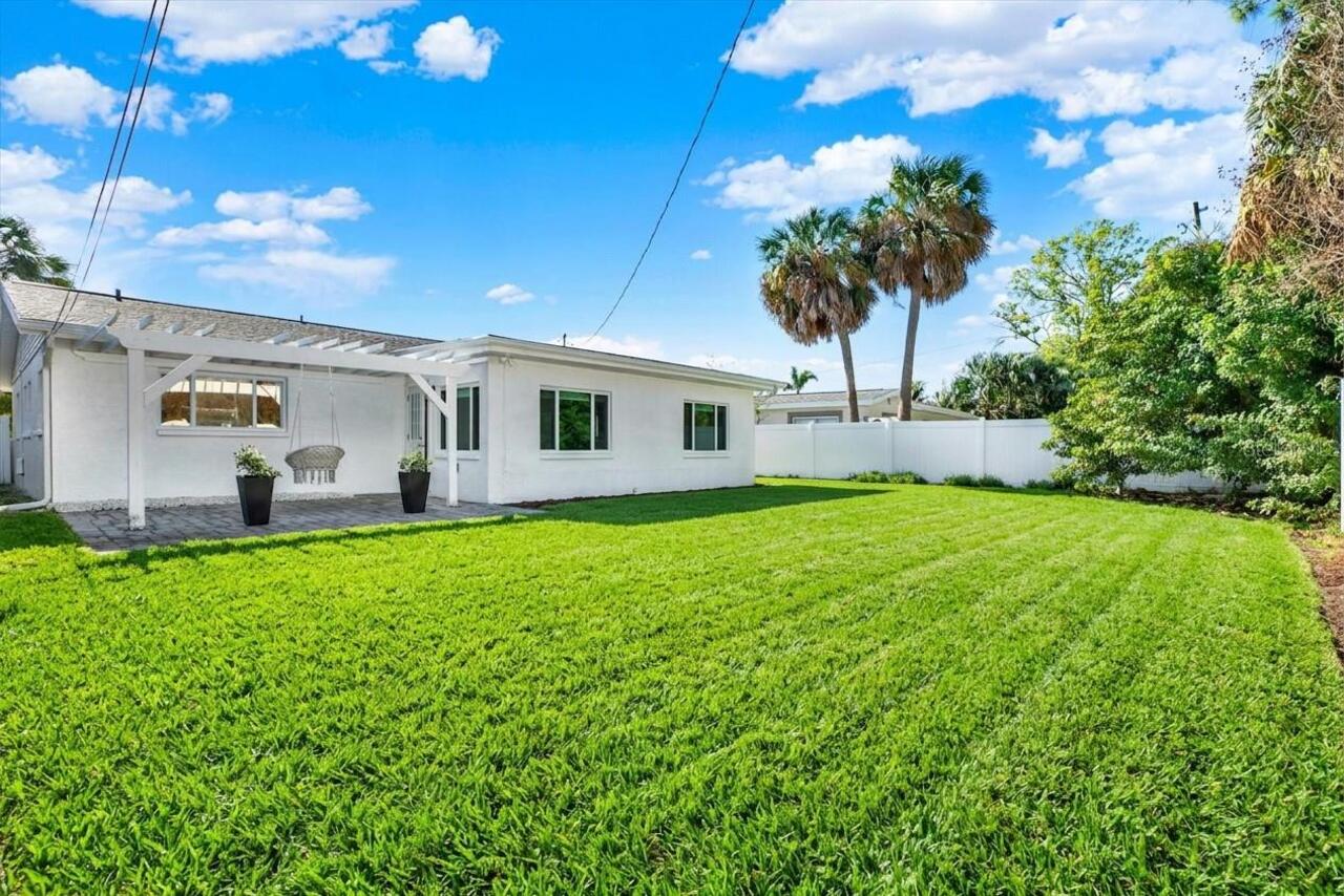 Listing Photo 32