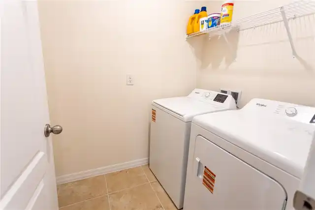 Listing Photo 12