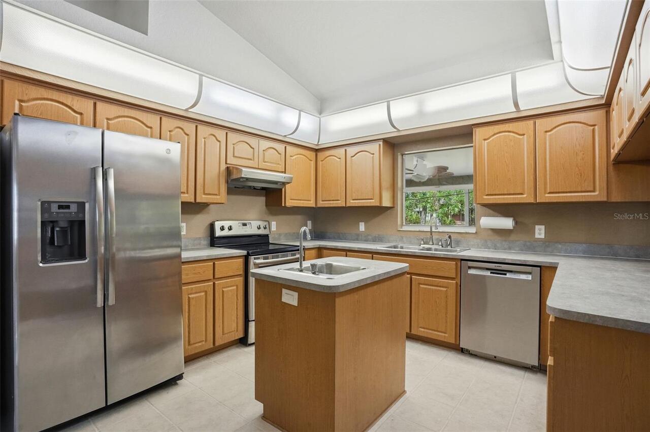 Listing Photo 18