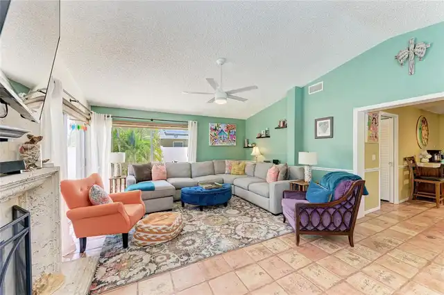 Listing Photo 37