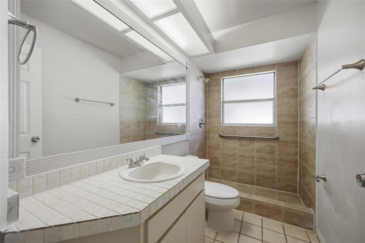 Listing Photo 21